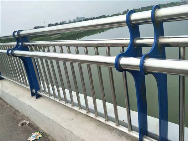 新疆不锈钢复合管护栏